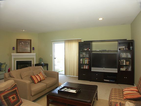 5th image of 149 Summerhill Dr