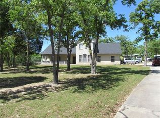 106 Evergreen St, Elgin, TX 78621