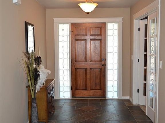 3rd image of 2198 Settlers Ln