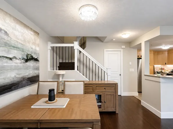 7428 Southwynde Ave #28, Burnaby, BC V3N 0A1