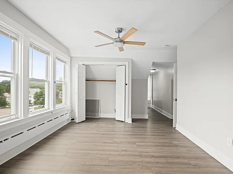 36 Cedar St #2A — Photo 12