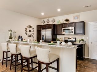 Parkways of Auburn Hills, Auburn Hills, MI 48326