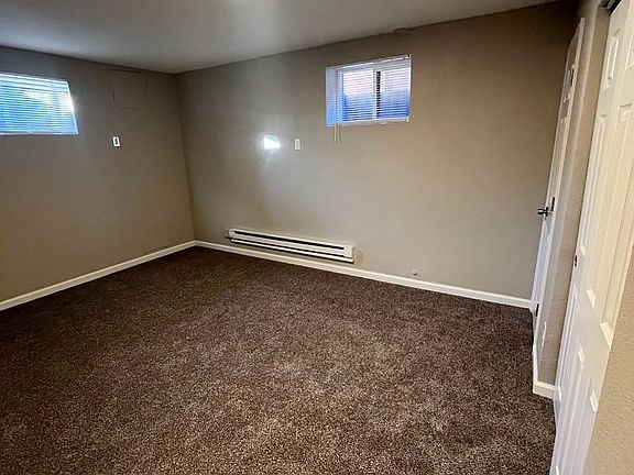 5th image of 1532 Utica St #L
