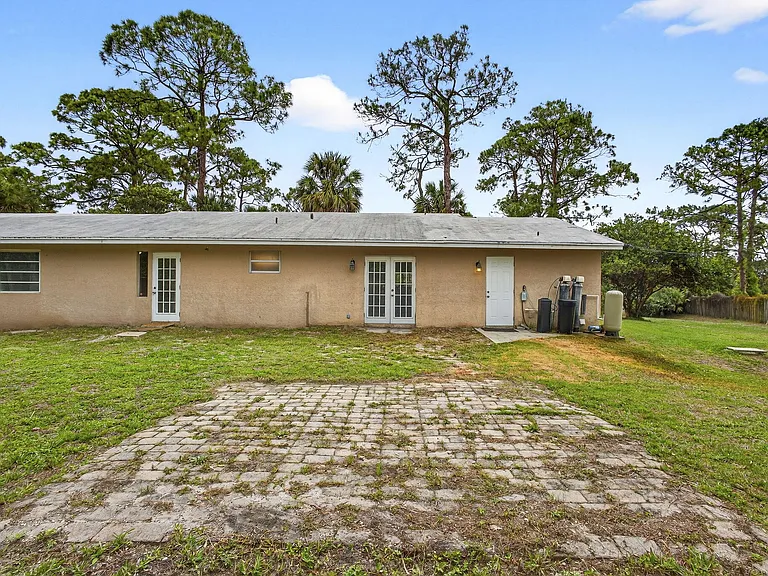 16932 Okeechobee Blvd — Photo 48