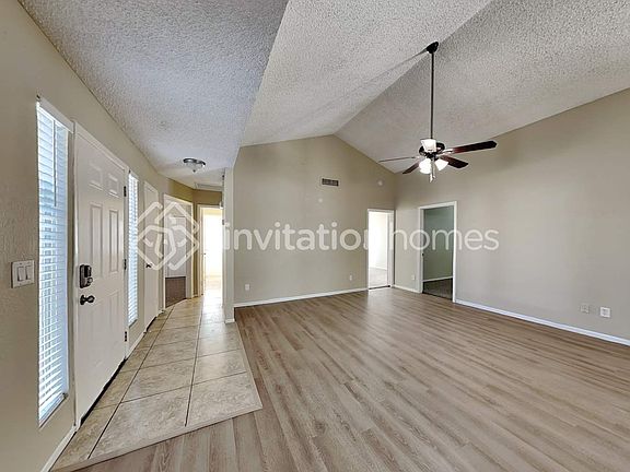 4th image of 5232 N 74th Dr