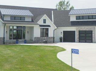 52555 229th St, Glenwood, IA 51534