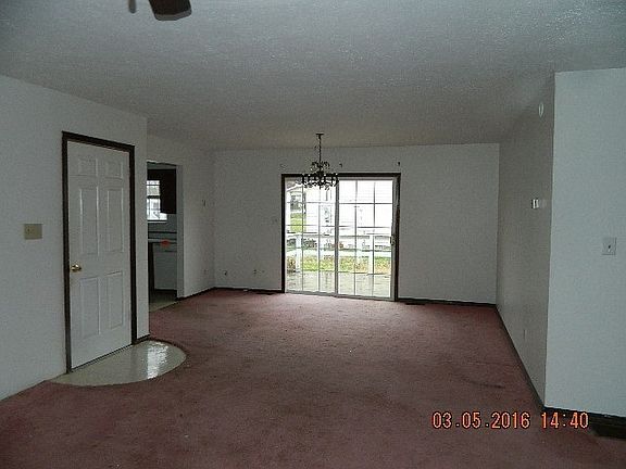 3rd image of 1101 4th St E