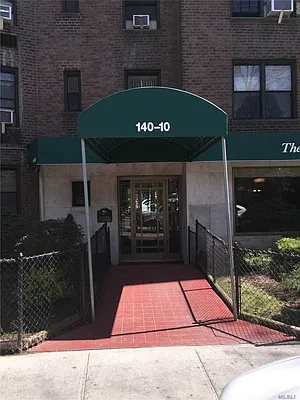 Sold by Benjamin Realty Since 1980 | media 21