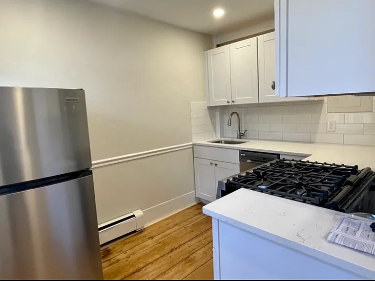 42 Fayette St #2 — Photo 3