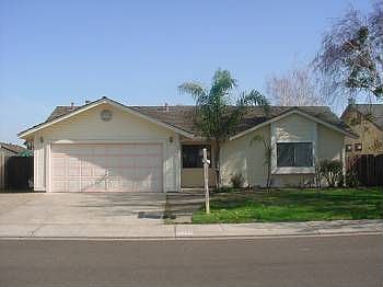 1st image of 15500 Eagle Ln