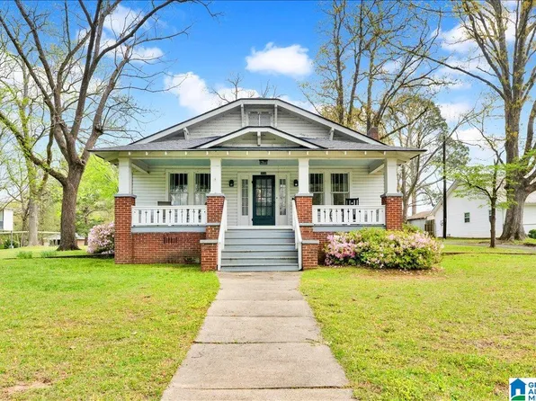 2010 High School Rd, Bessemer, AL 35023