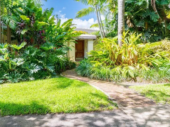 550 NE 94th St, Miami Shores, FL 33138