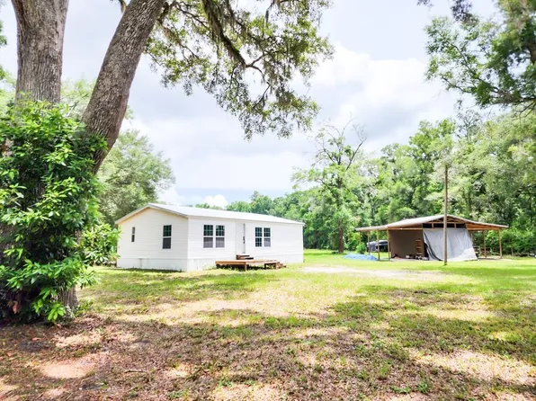 762 NE 206th Ave, Old Town, FL 32680