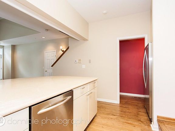 5th image of 2017 N Lincoln Ave Unit A