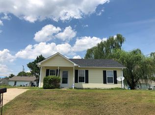 1128 Keith Ave, Oak Grove, KY 42262