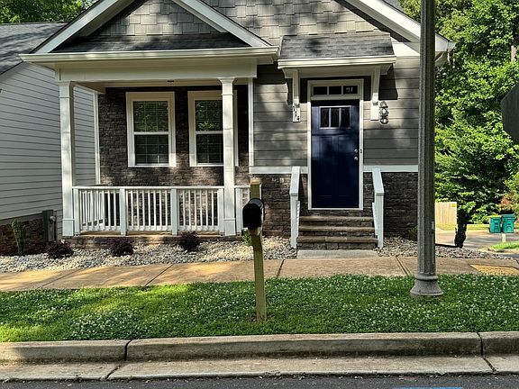 2nd image of 114 Lyndee Ln