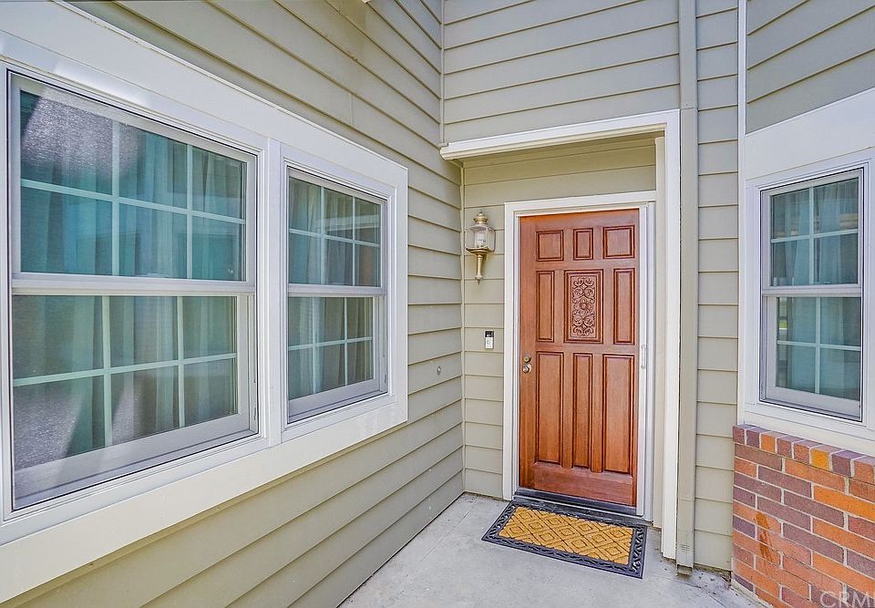 550 Milton Ct Long Beach CA Zillow