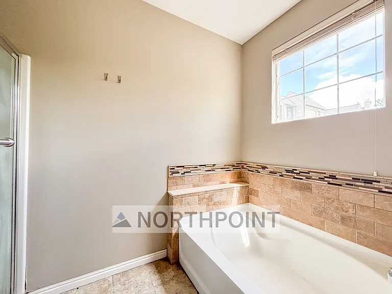 11006 S Maple Farms Ln — Photo 9