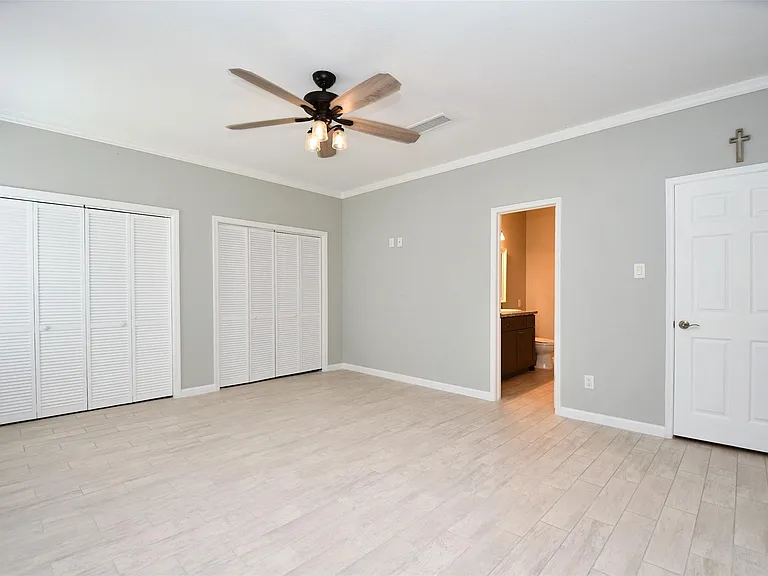 382 Wilcrest Dr — Photo 27
