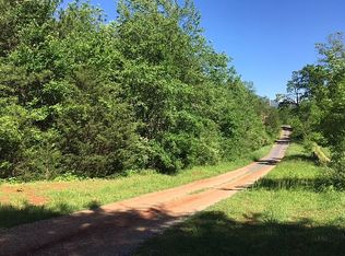 800 Reynolds Bridge Rd, Benton, TN 37307