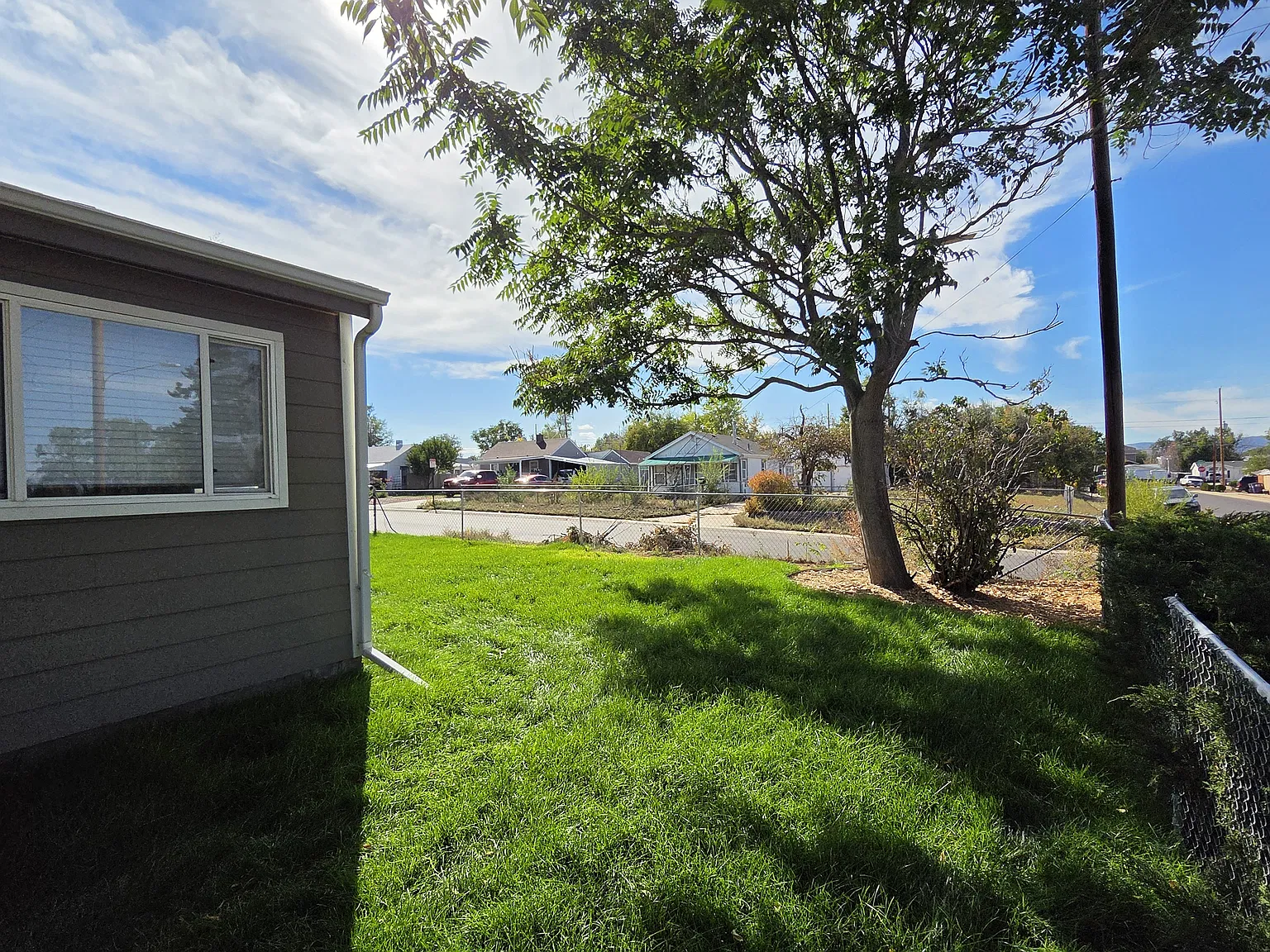 4186 W Tennessee Ave — Photo 2
