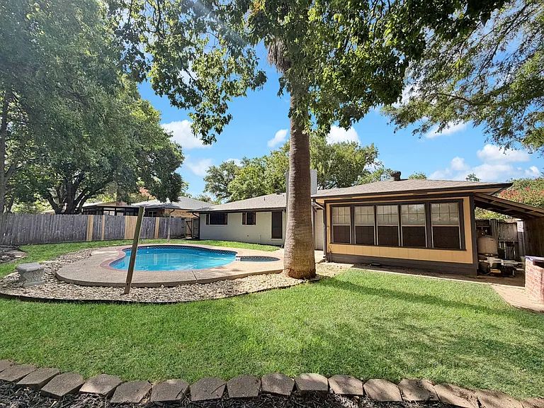4106 Ermine Trl — Photo 21