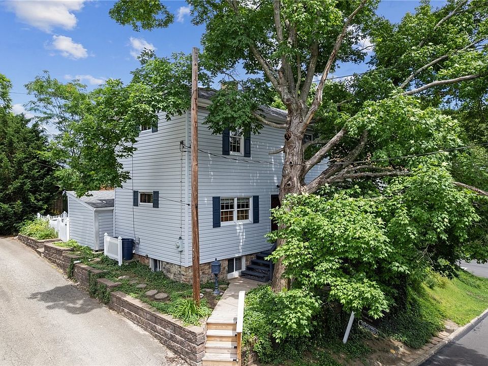 1st image of 805 Alexander Ave