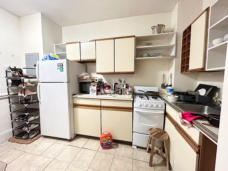 39 Hemenway St #20 — Photo 3