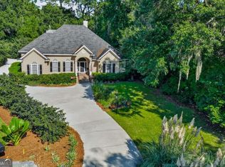 2 Parsons Ln, Savannah, GA 31411