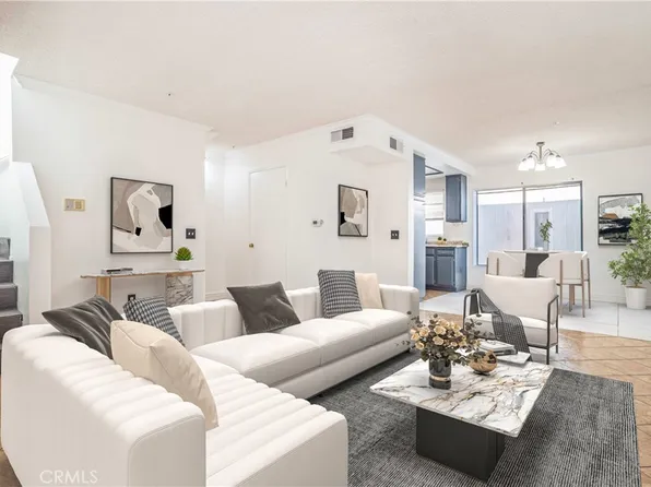 8800 Burnet Ave Unit 8, North Hills, CA 91343