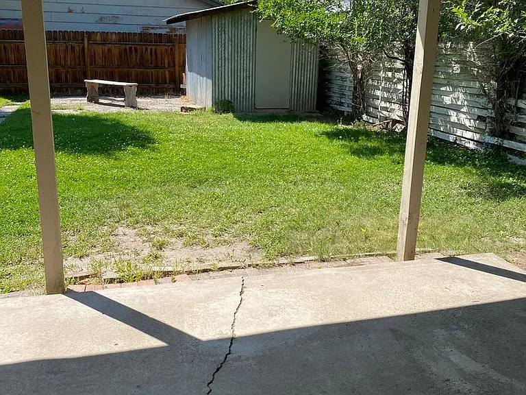 711 Murphy Dr — Photo 14