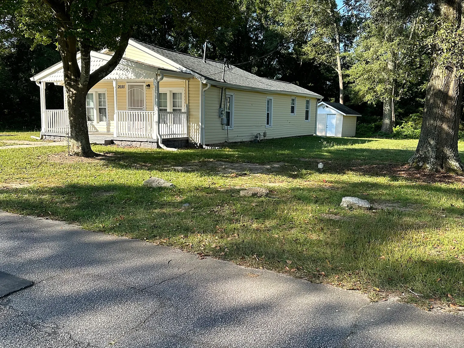 2 bed, 888 sqft, $1,500 — Photo 2
