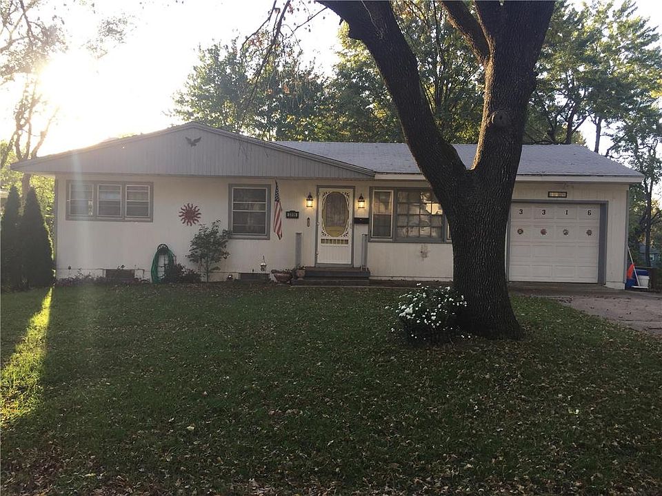 1st image of 3316 S Claremont Ave