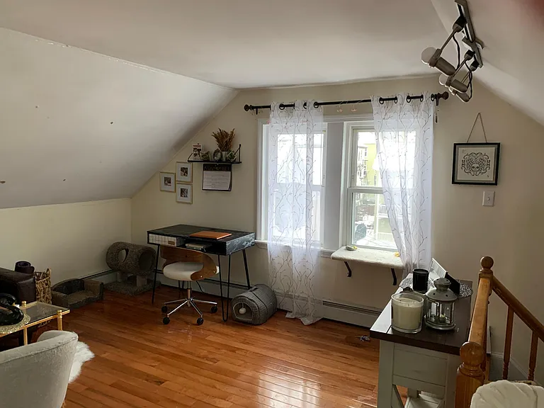 6 Timon Ave — Photo 3