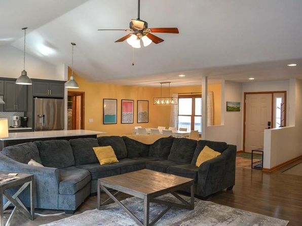 10523 S Highland Rd, Sister Bay, WI 54234