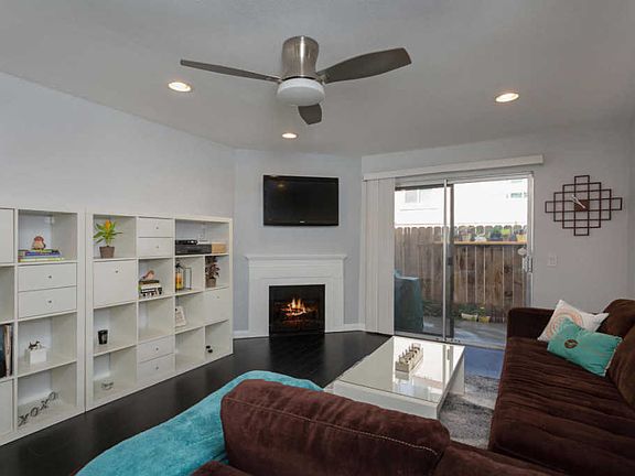 3rd image of 1226 Patricia Ave Unit 52