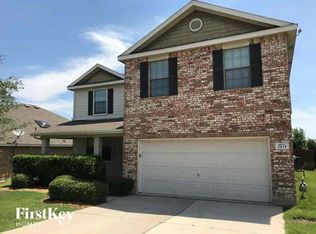 1017 Nighthawk Rd, Fort Worth, TX 76108