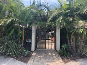 Chic studio in Normal Heights