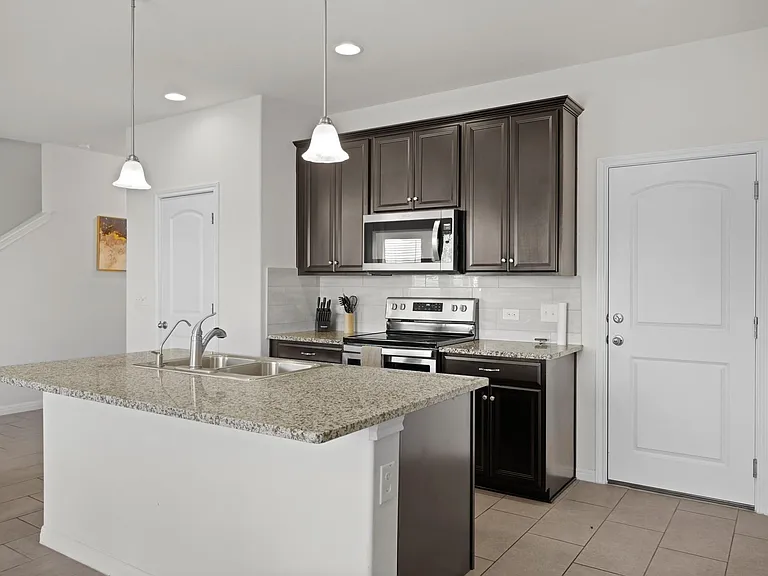 13005 Foreston Dr — Photo 17