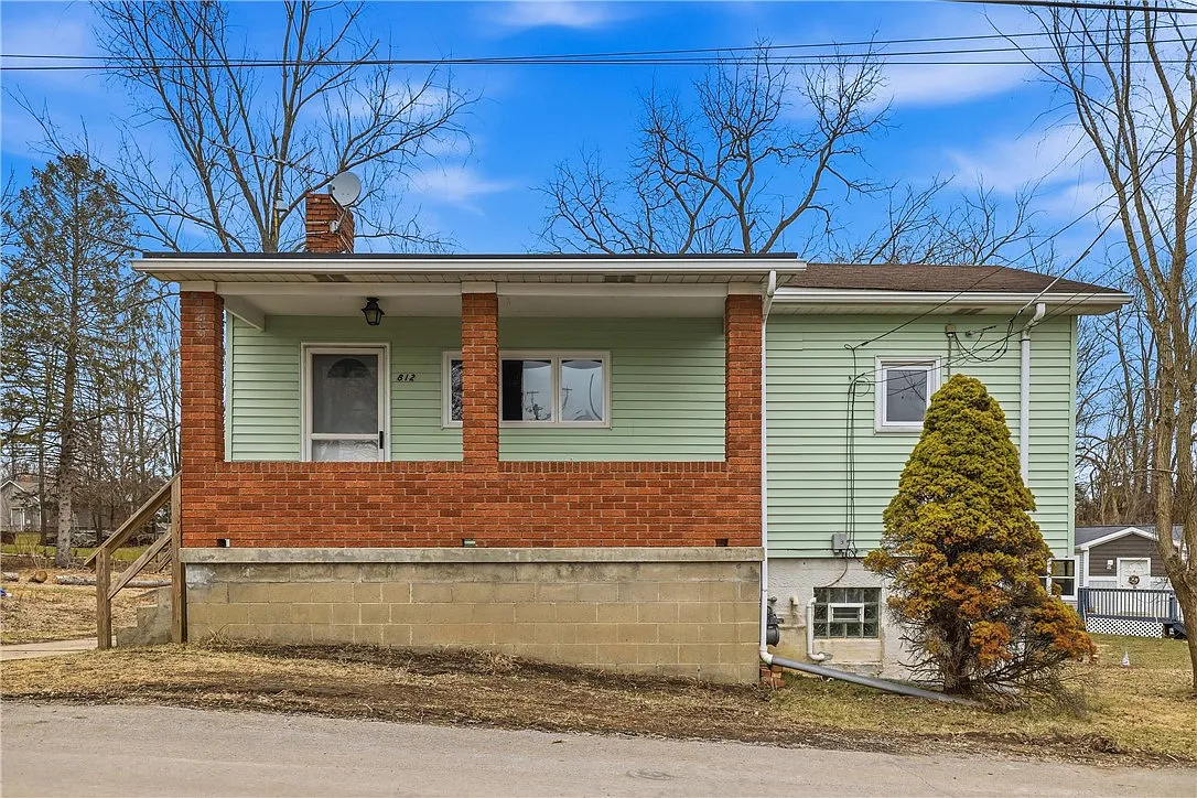 812 Wall St photo 1