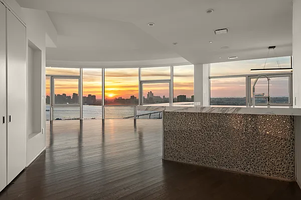 Rented by Corcoran | media 19