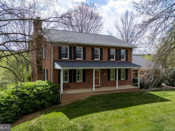 1699 Mill Creek Xrds, Luray, VA 22835