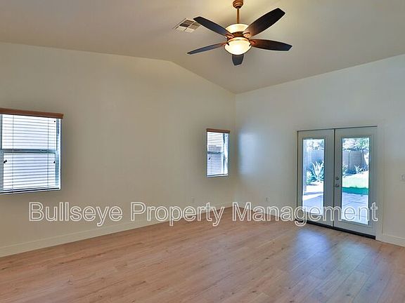 5th image of 2886 W Kristina Ave