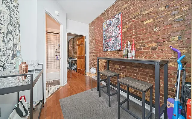 Rented by Living New York | media 15