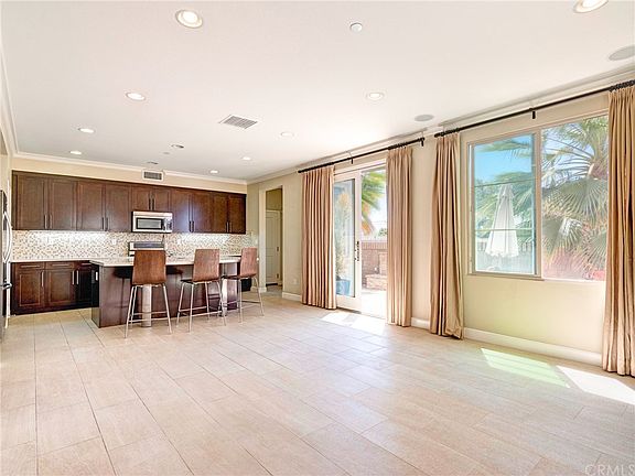 4th image of 5557 Palm Dr