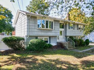 1017 Preakness Ave, Wayne, NJ 07470