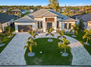2111 SW 40th St, Cape Coral, FL 33914