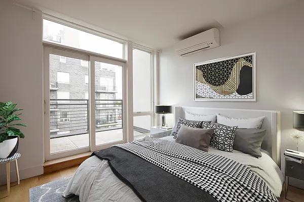 Rented by R New York | media 32