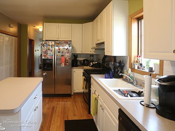 3rd image of 1439 N Cleaver St #1DUPLEX
