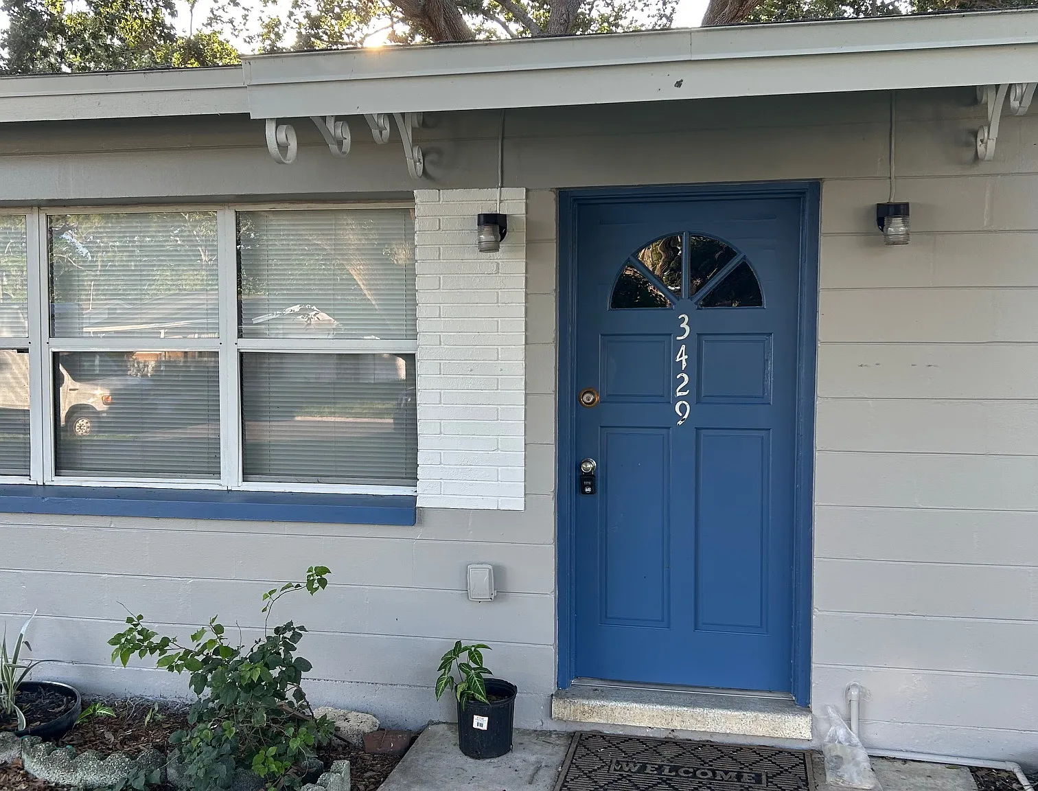 3 bed, 950 sqft, $2,000 — Photo 2